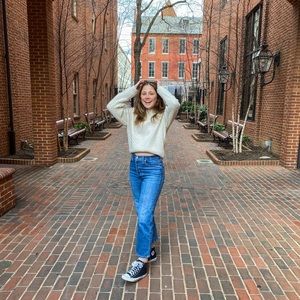 Meet your Posher, Megan